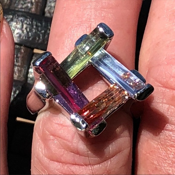 Unique Multicolor Zirconia Rhodium Ring - Picture 8 of 10